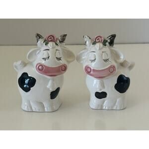 Salt and Pepper Shakers Cow Bull With Horns Ceramic Japan Vintage